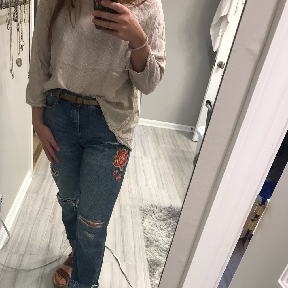 4/$10 Urban Outfitters cream waffle weave shirt